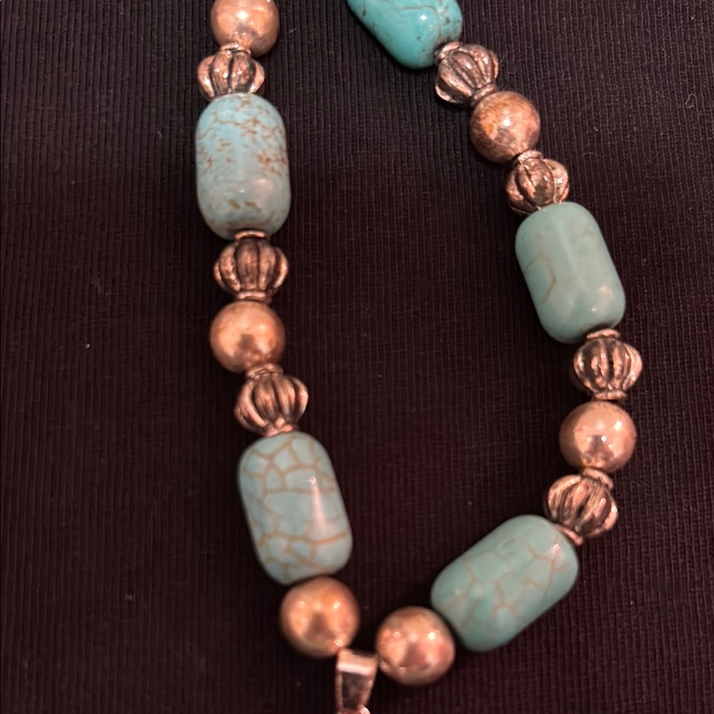 Turquoise and Silver Heart Pendant Necklace - Picture 3 of 7